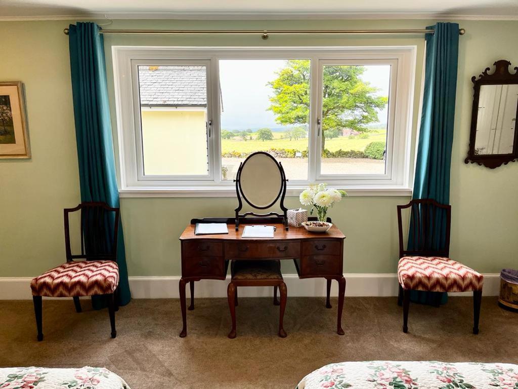 Whitehouse Bed & Breakfast Uplawmoor Dış mekan fotoğraf